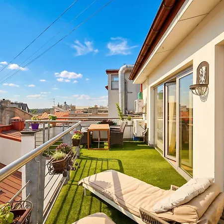 3 Story - 4 Bedroom Penthouse In Old * Riga