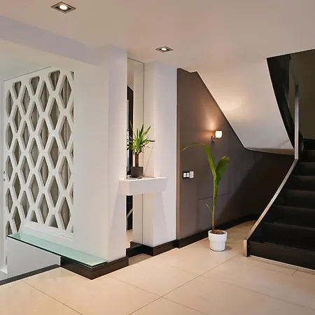 Appartement 3 Story - 4 Bedroom Penthouse In Old