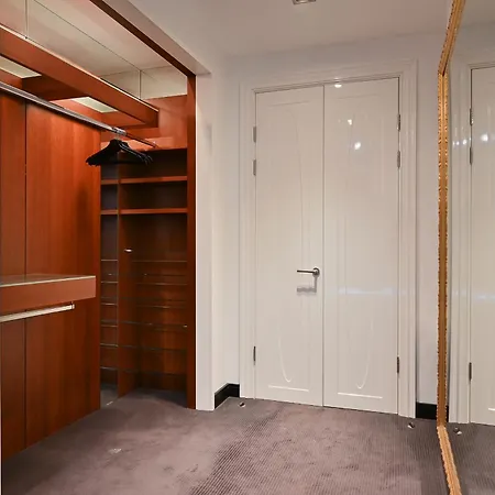 Appartement 3 Story - 4 Bedroom Penthouse In Old Riga